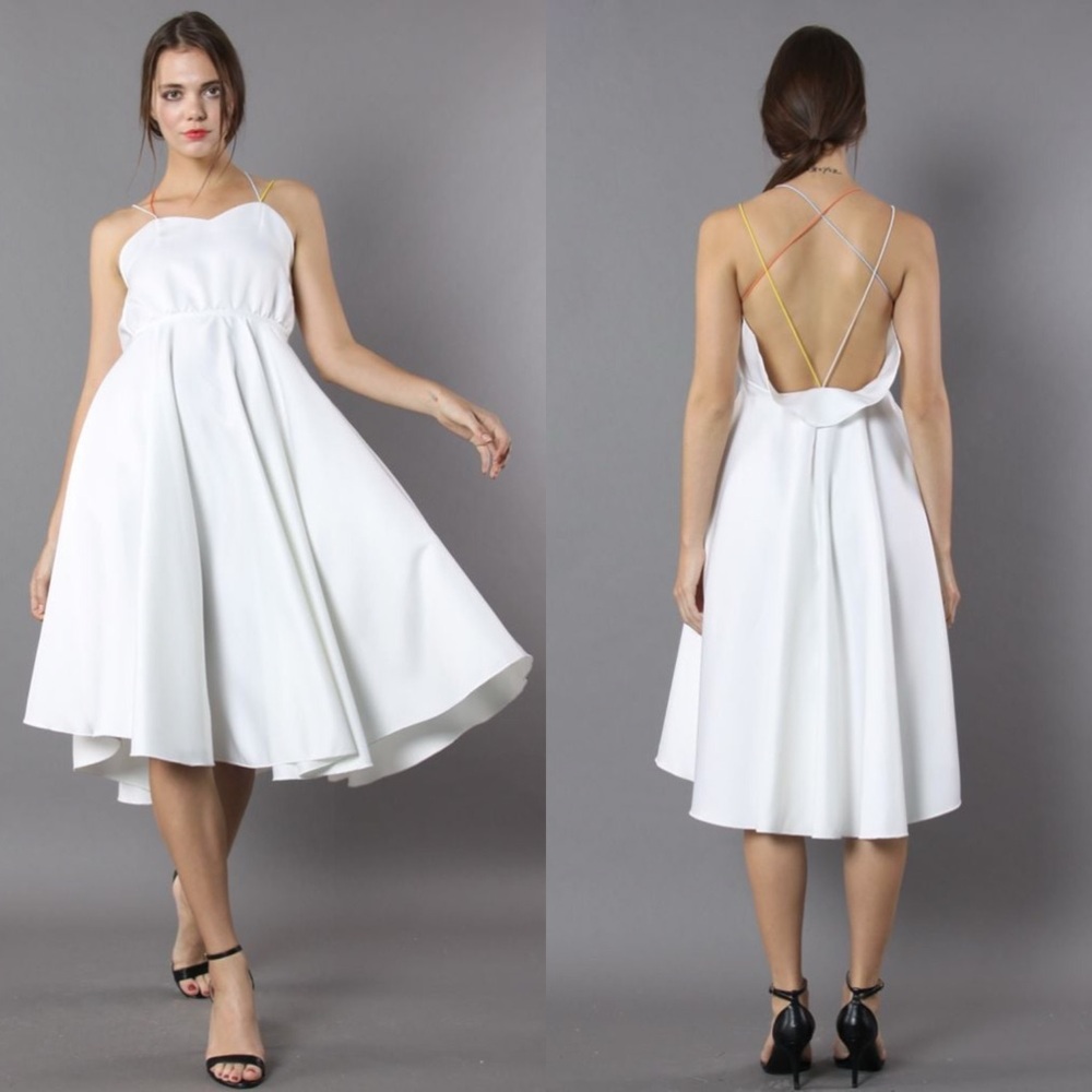 Minusey Luxurious White Cross-Strap Open Back Dress‎
